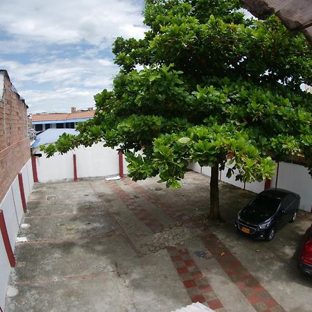 Hotel Los Balcones Токайма Экстерьер фото
