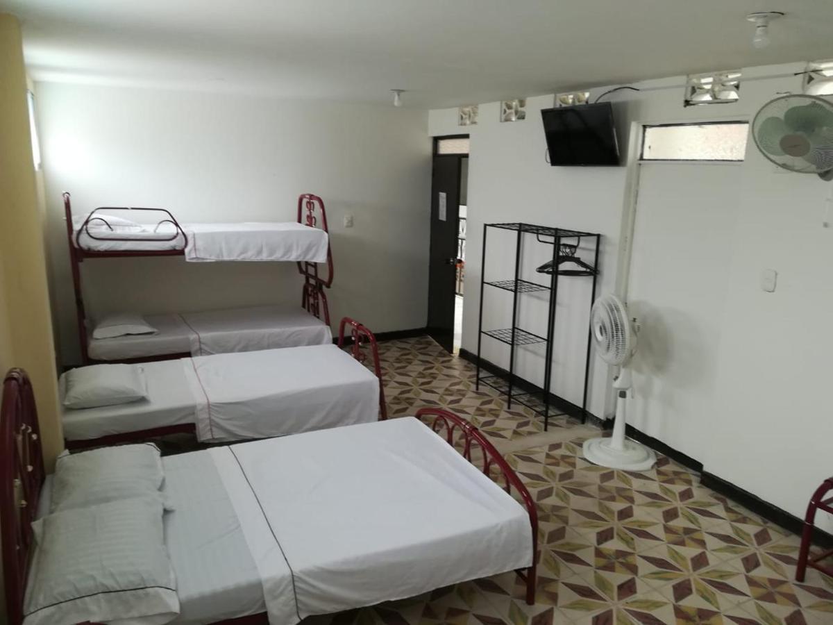 Hotel Los Balcones Токайма Экстерьер фото