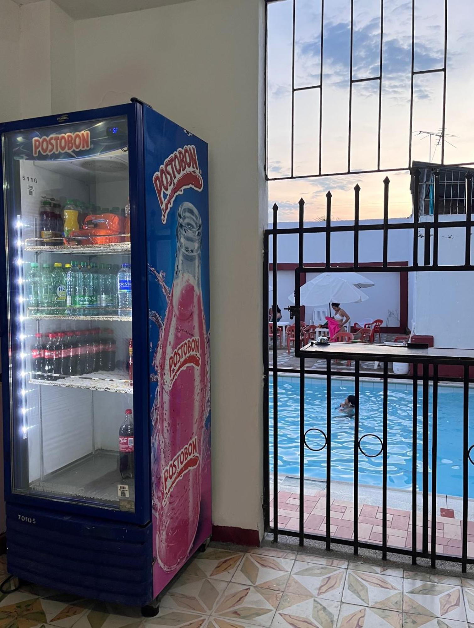 Hotel Los Balcones Токайма Экстерьер фото