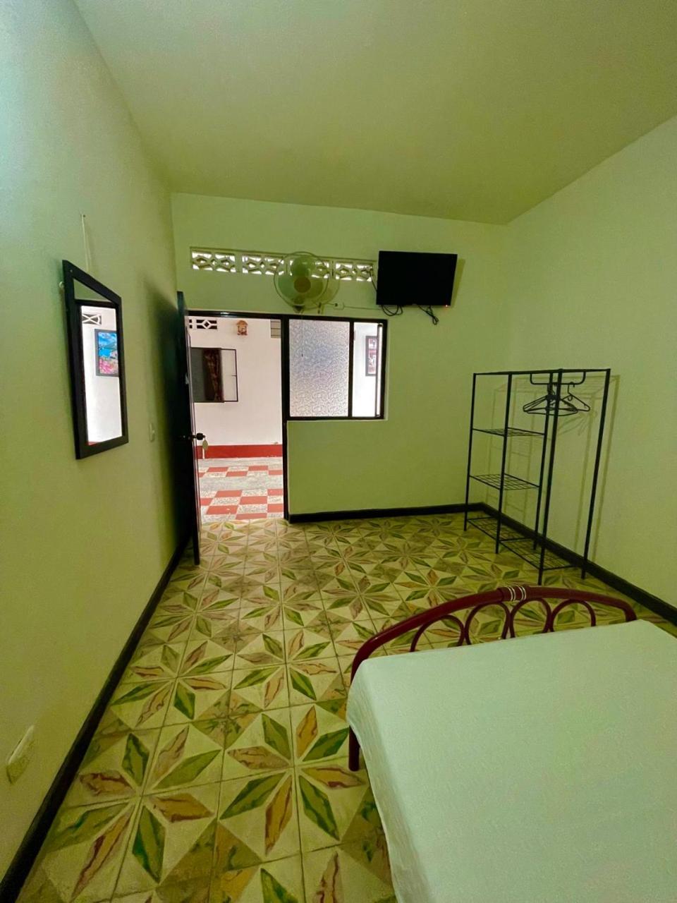 Hotel Los Balcones Токайма Экстерьер фото