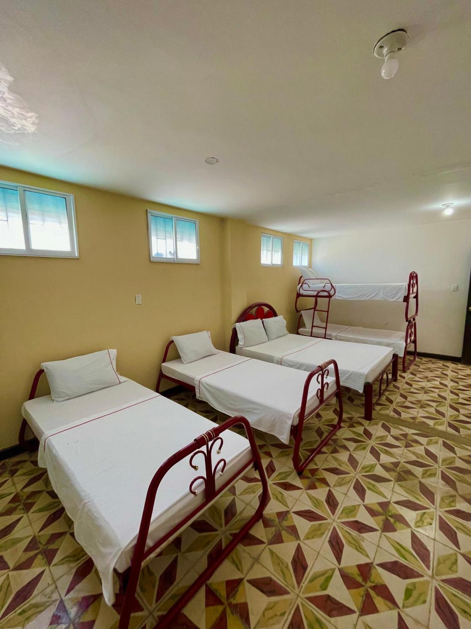 Hotel Los Balcones Токайма Экстерьер фото