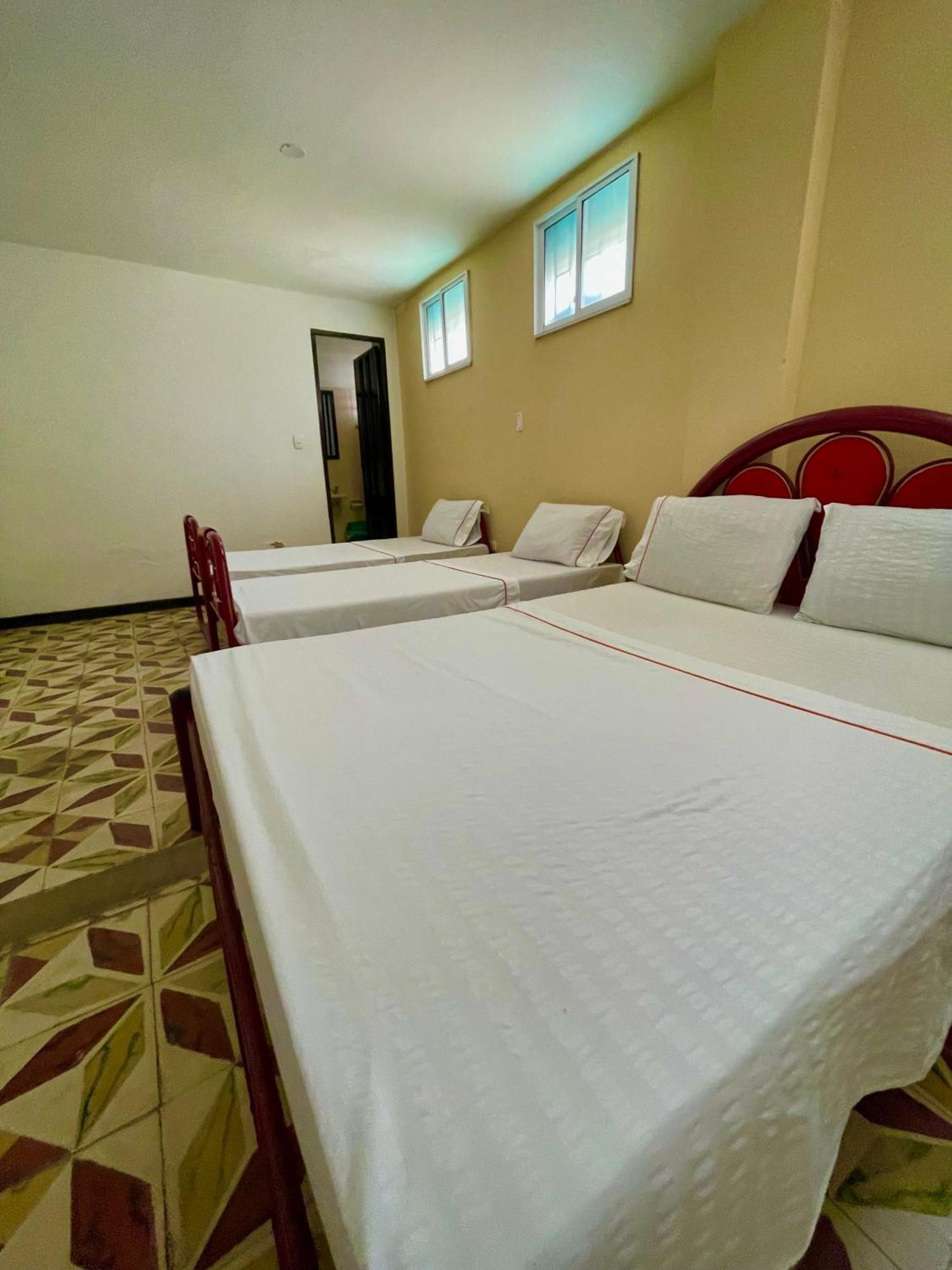 Hotel Los Balcones Токайма Экстерьер фото