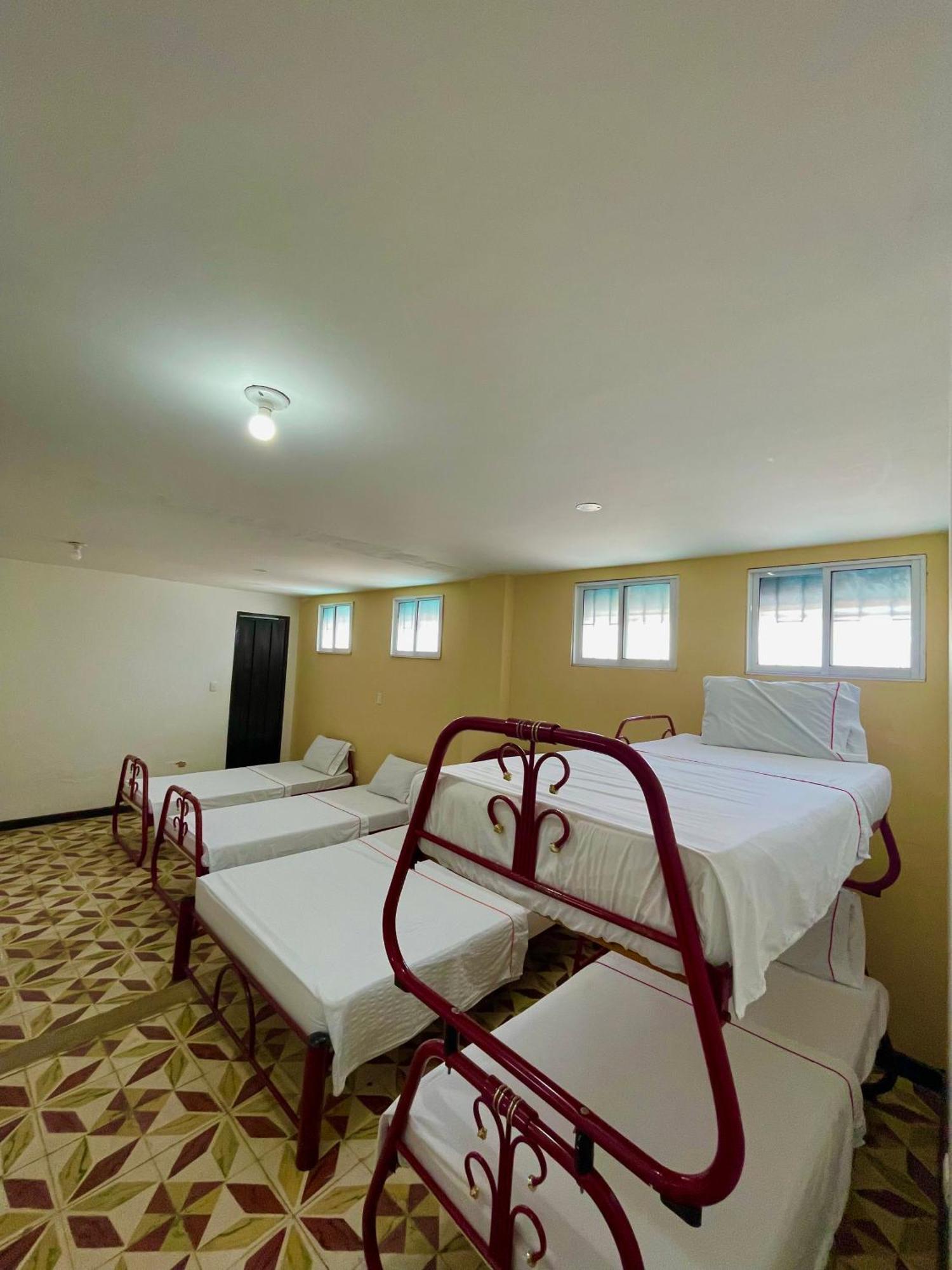 Hotel Los Balcones Токайма Экстерьер фото