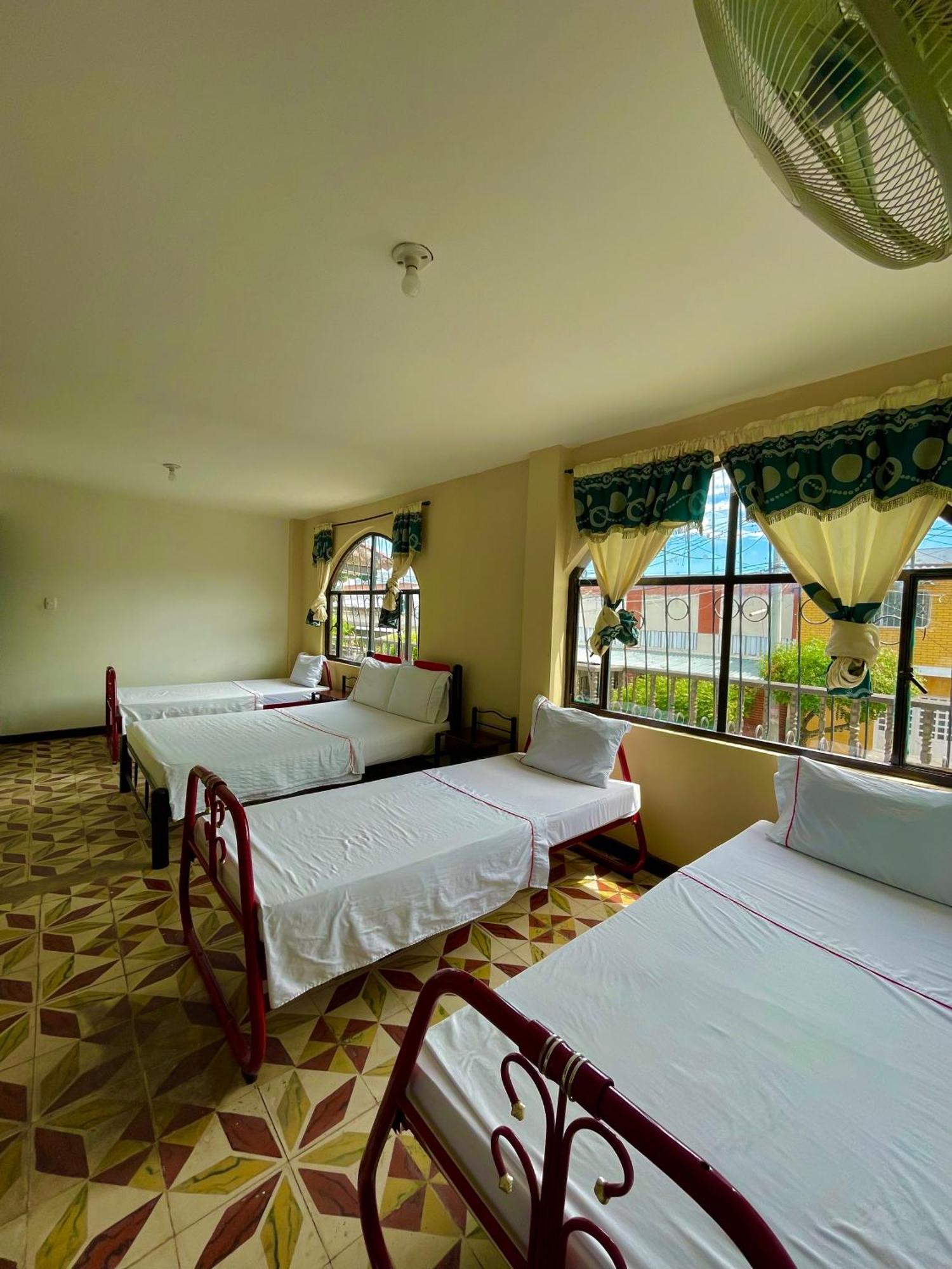Hotel Los Balcones Токайма Экстерьер фото